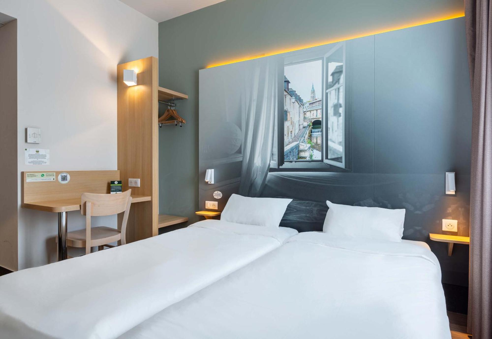 B&B Hotel Chartres Oceane Exterior photo